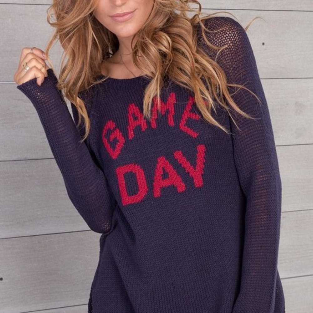 Wooden Ships GAME DAY sweater  M/L